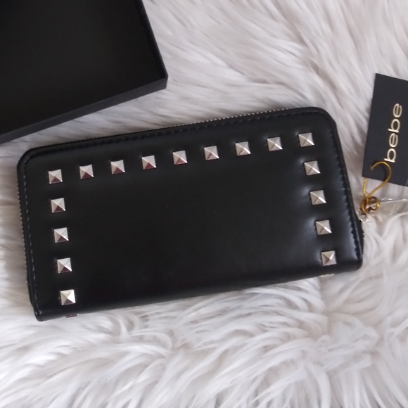 NWT BEBE JANE ZIP ARROUND WALLET WRISTLET CASE - Picture 3 of 12